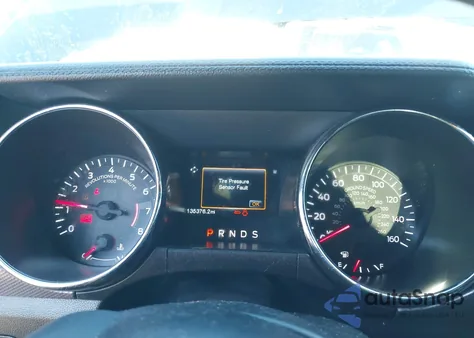 2016 Ford Mustang Ecoboost z USA, uszkodzony, nr VIN 1FA6P8TH3G5300253